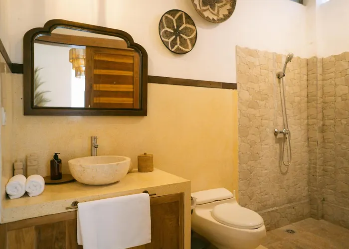 别墅 Splendid 3 Bedroom With Large Pool And Garden 坎古